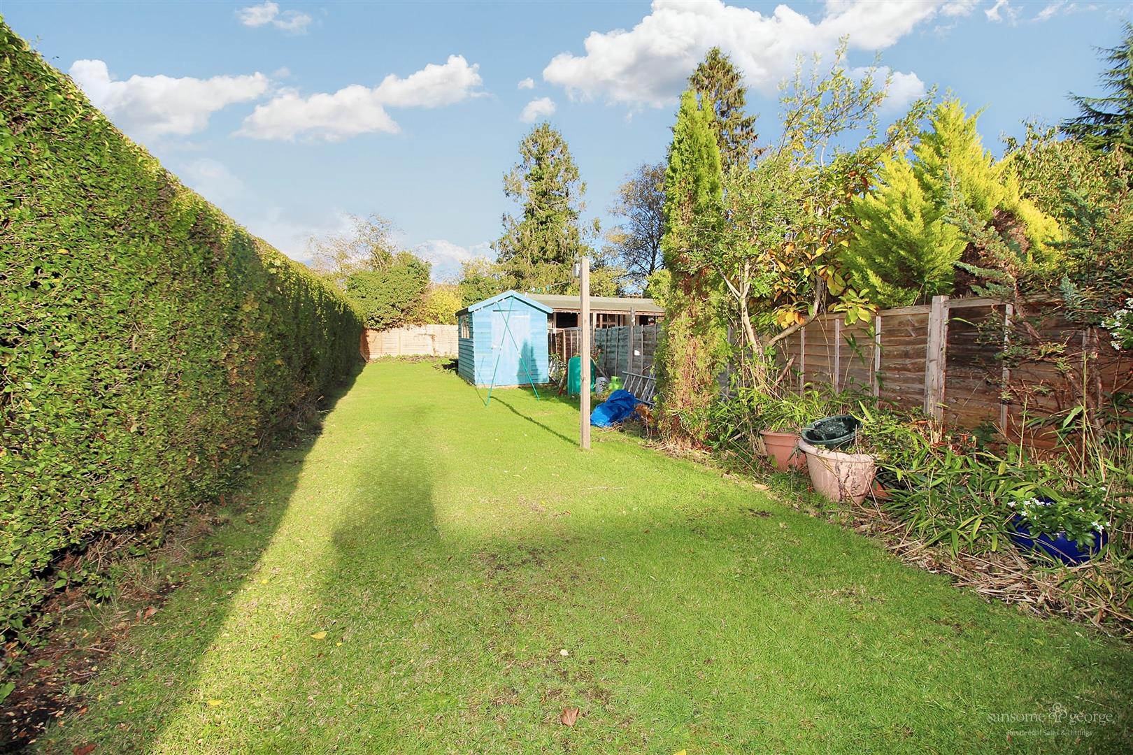 2 bed property in Recreation Road, Reading